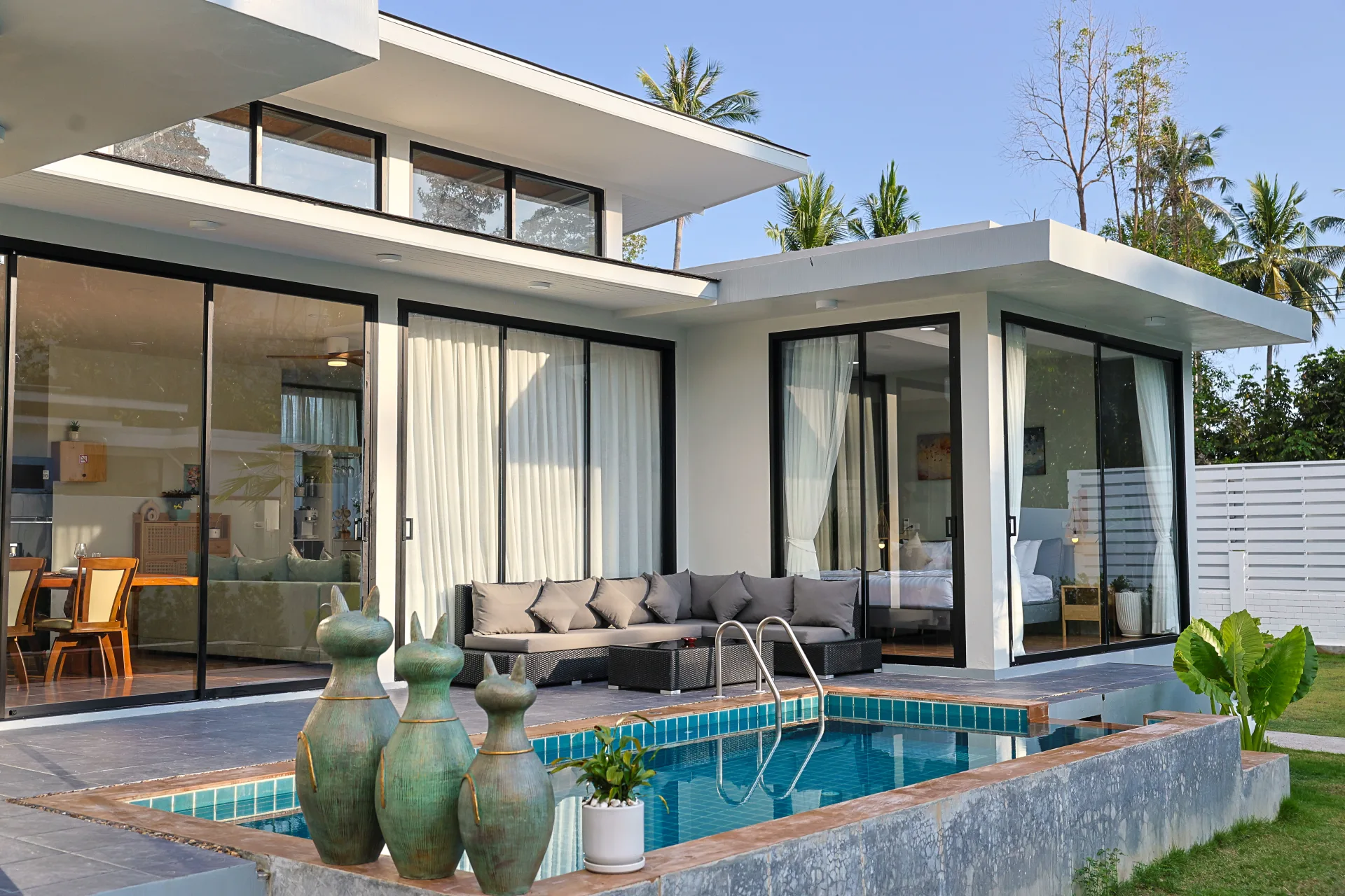 Private pool