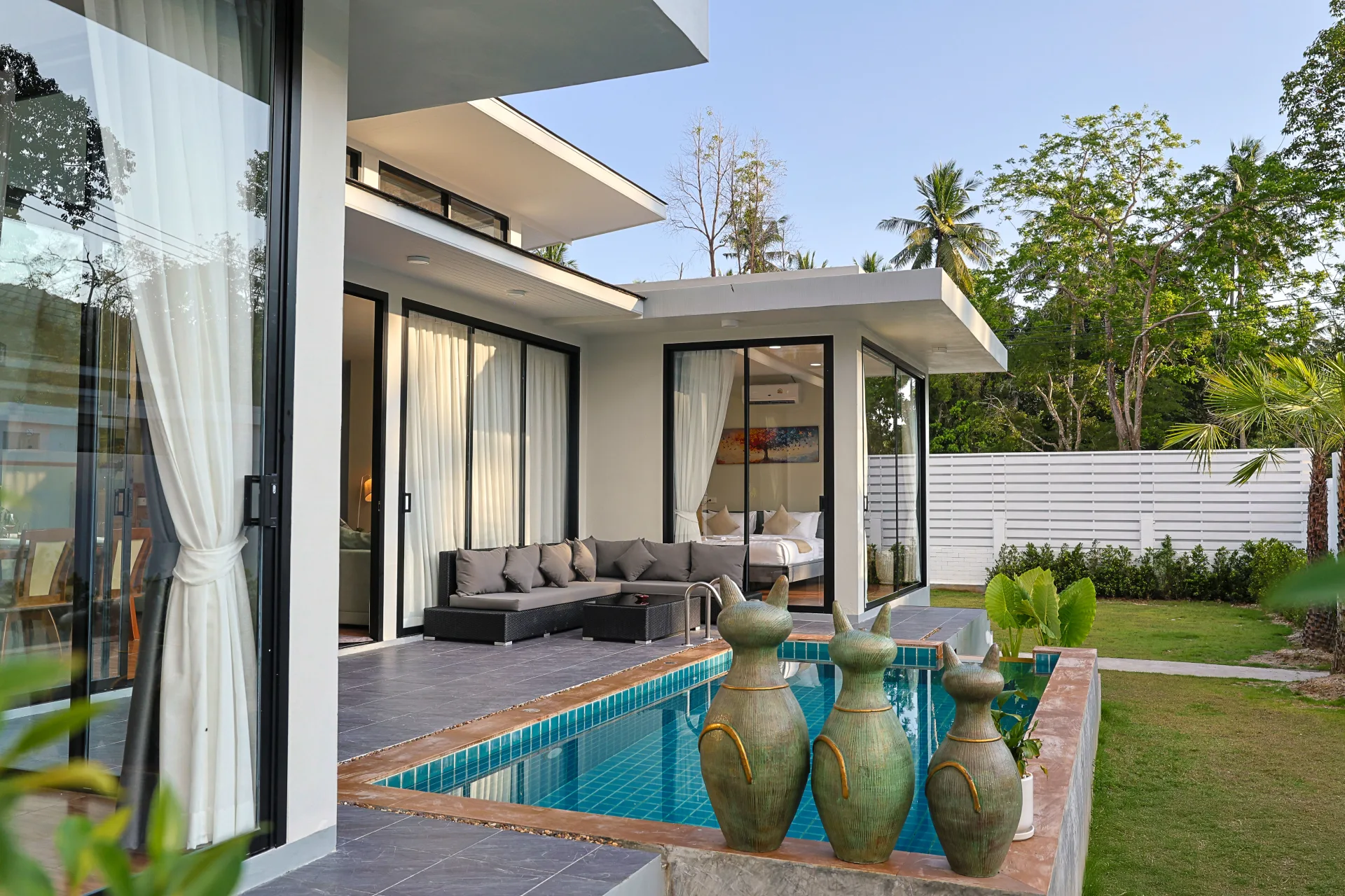 Private pool